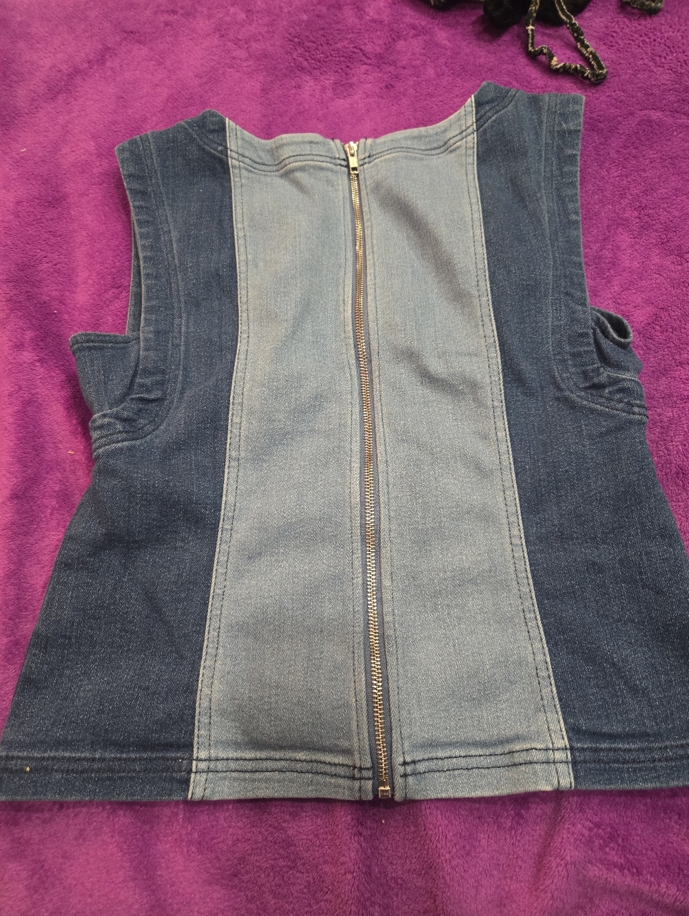 Pilcro Multitone Denim Sleveless Two Tone Top Large Euc - Picture 3 of 6